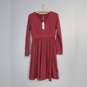 Dark Red Dress, Size Large, Ultranice